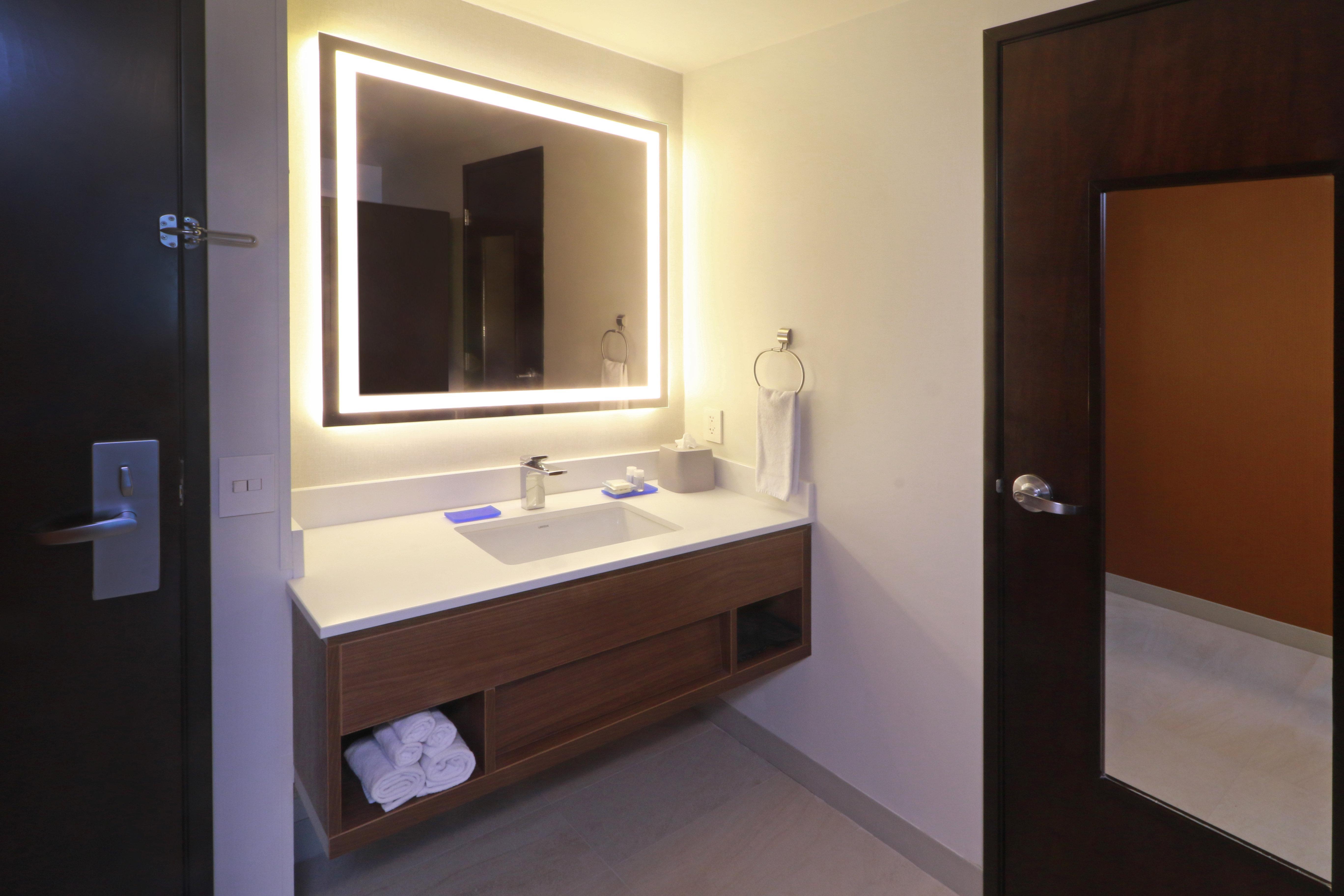 Holiday Inn Express Guadalajara Iteso By Ihg Zapopan Buitenkant foto