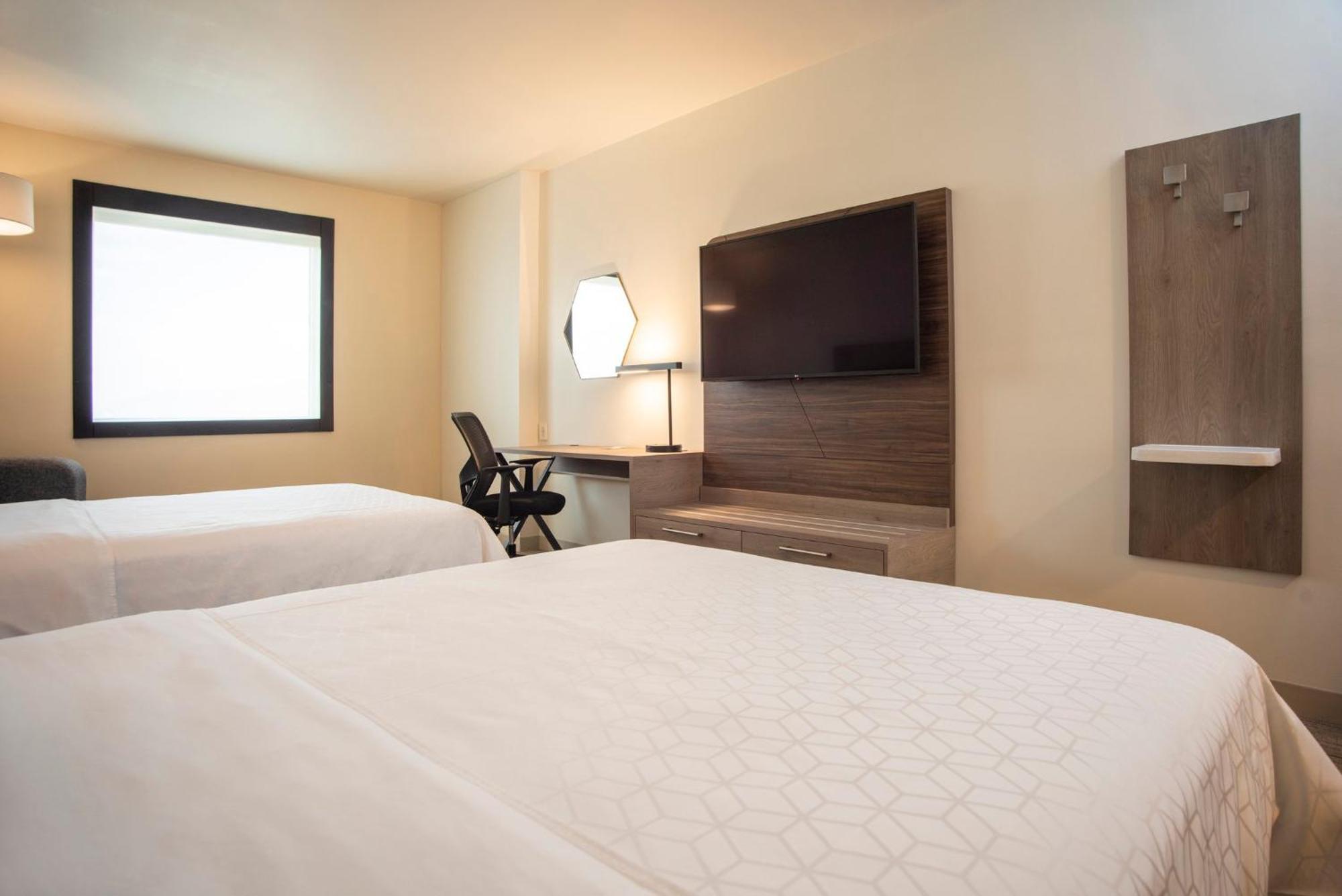 Holiday Inn Express Guadalajara Iteso By Ihg Zapopan Buitenkant foto