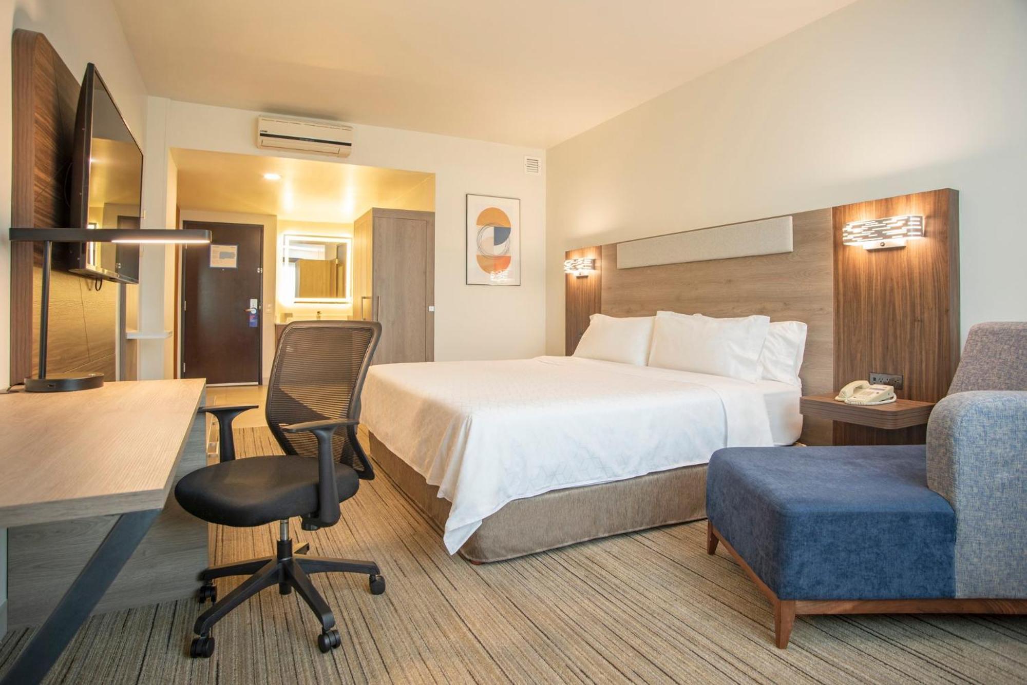 Holiday Inn Express Guadalajara Iteso By Ihg Zapopan Buitenkant foto