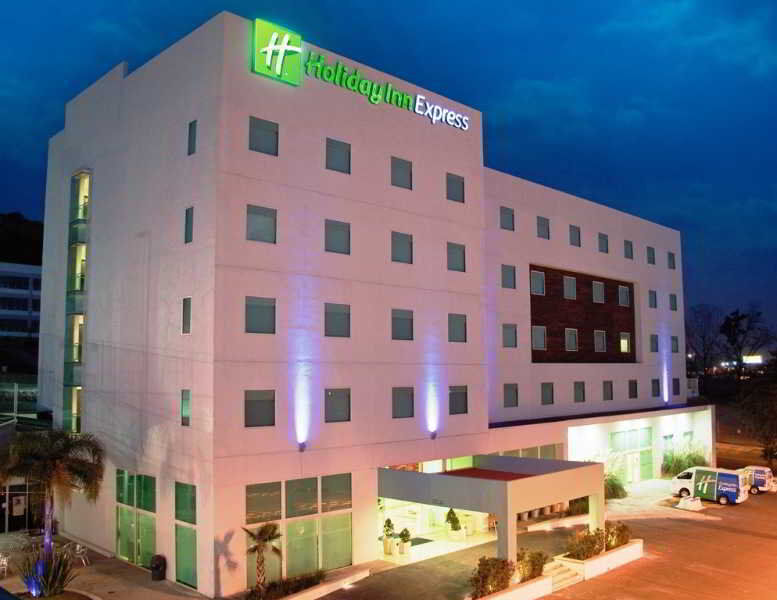 Holiday Inn Express Guadalajara Iteso By Ihg Zapopan Buitenkant foto